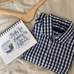 Tommy Hilfiger LIKE NEW long sleeve button down -M